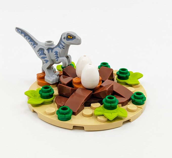 LEGO Jurassic World Baby Raptor Nest Polybag | 30 Pieces | New Factory Sealed | Limited Edition