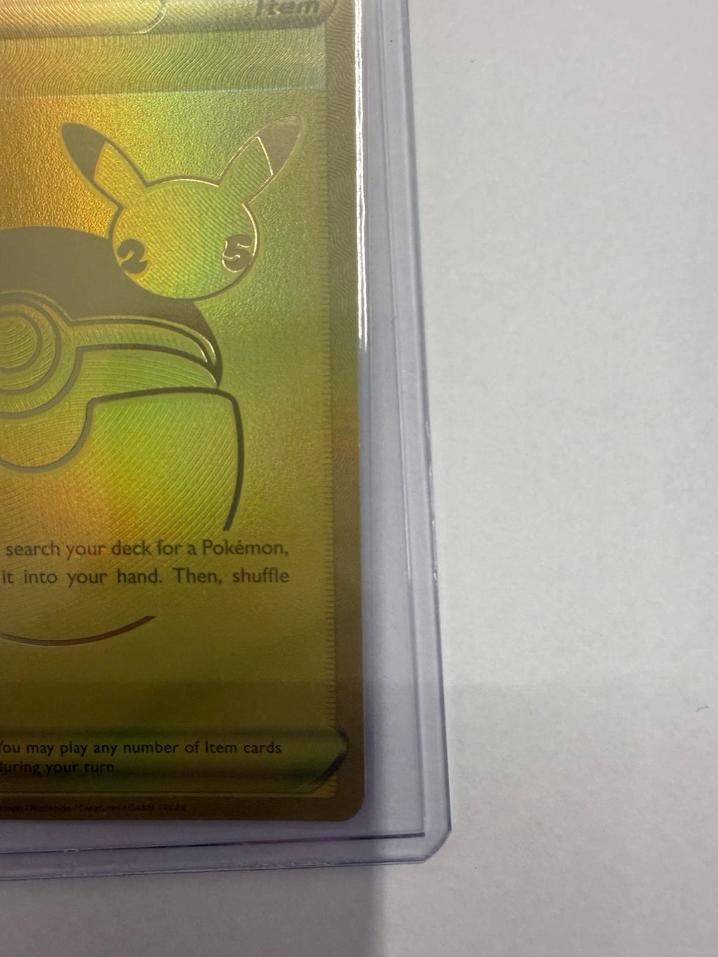 Pokémon Poké Ball SWSH146 Gold Black Star Promo 25th Anniversary Holo NM Collectible Card